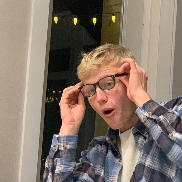 Meet your Posher, Morgan - Picture 1 of 1